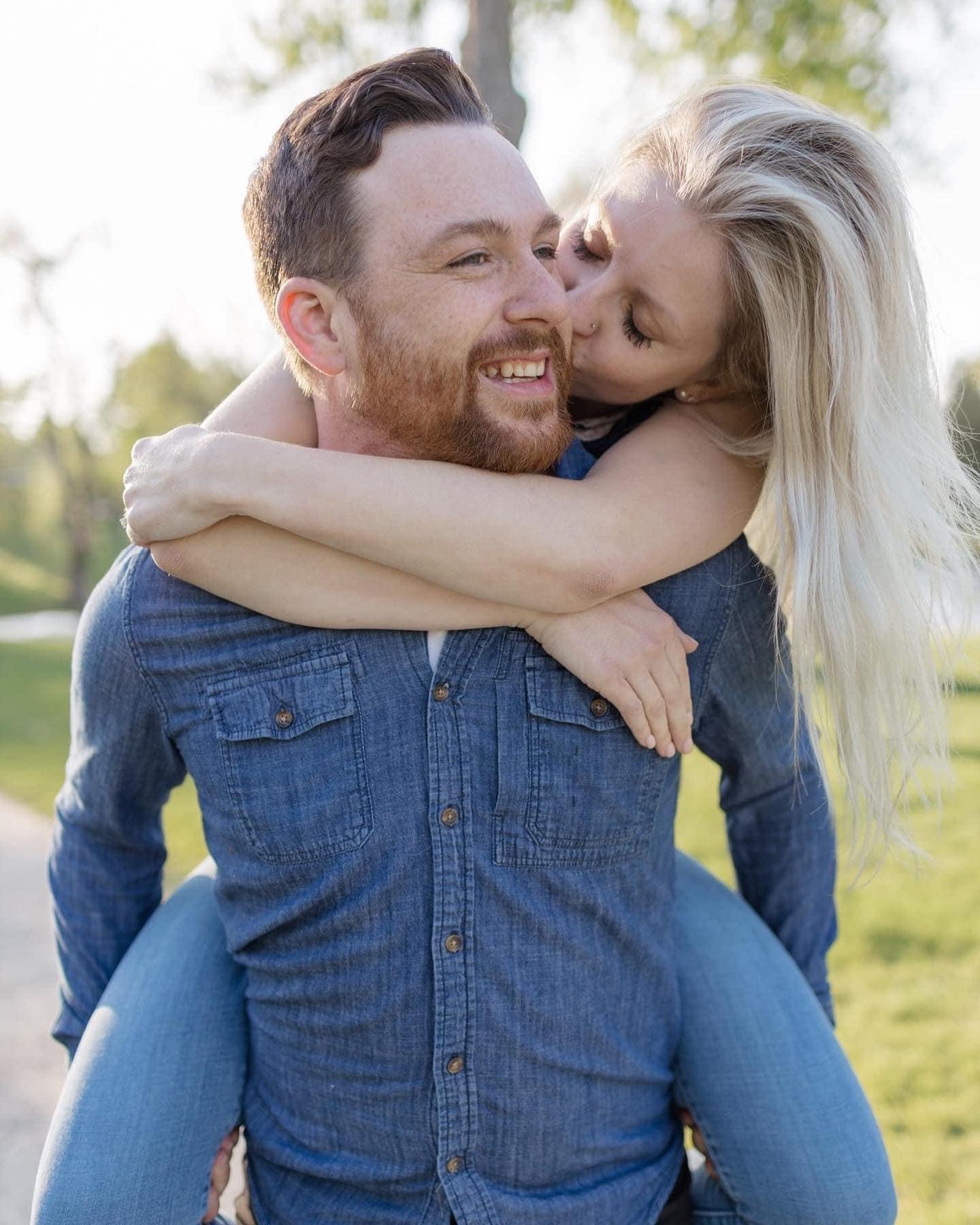 The Wedding Website of Nicole Schonauer and Nick Nadeau