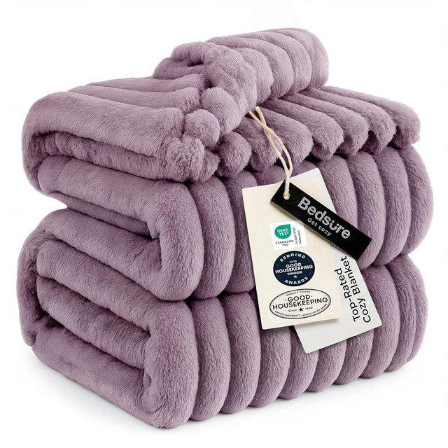 Bedsure GentleSoft Light Purple Full Blanket for Bed - Cozy Soft Blankets for Women, Cute Large Throws for Girls, 84x90 Inches
