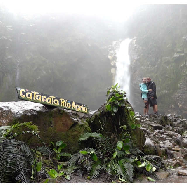 One good thing about bad weather - We got the whole waterfall to ourselves. Most others there were about 3-500 people.
"Catarata Rio Agrio" (Sour River Waterfall) Costa Rica. Dec '18