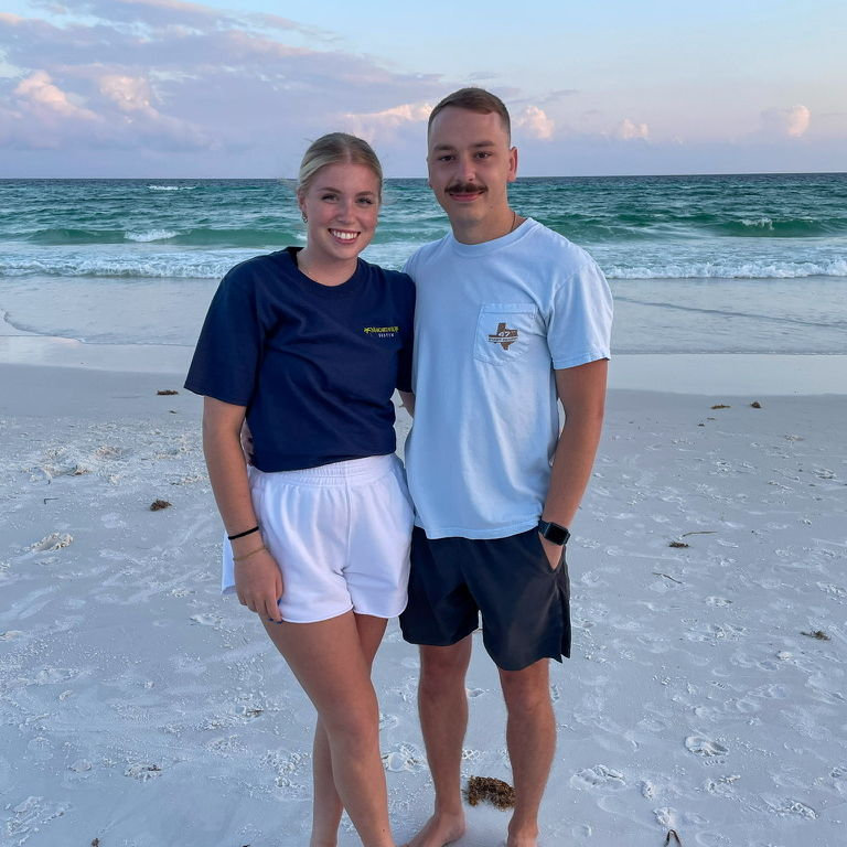 Amanda moved to Florida to live with Austin. (5/2024)