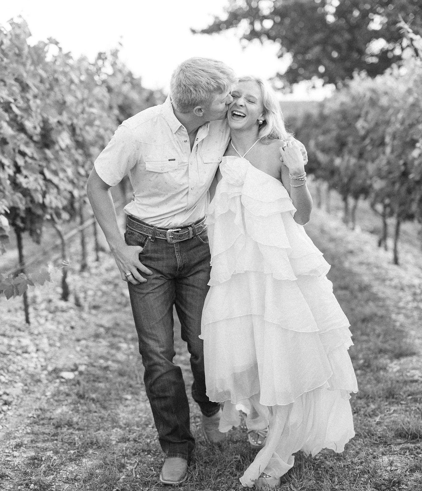 The Wedding Website of Sydney Lane and Carson McKinney