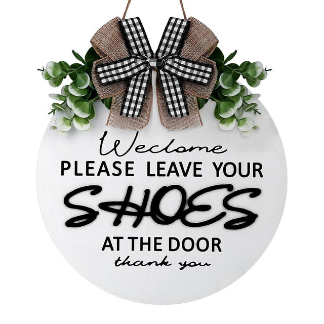 Welcome Please Remove Your Shoes Sign, 11.8" X 13" Round Wood Wall Hanging No Shoes Sign for House, Funny Shoe Off Signs Plaque for Home Decor, Remove Shoe Signs for Front Door Farmhouse Decor