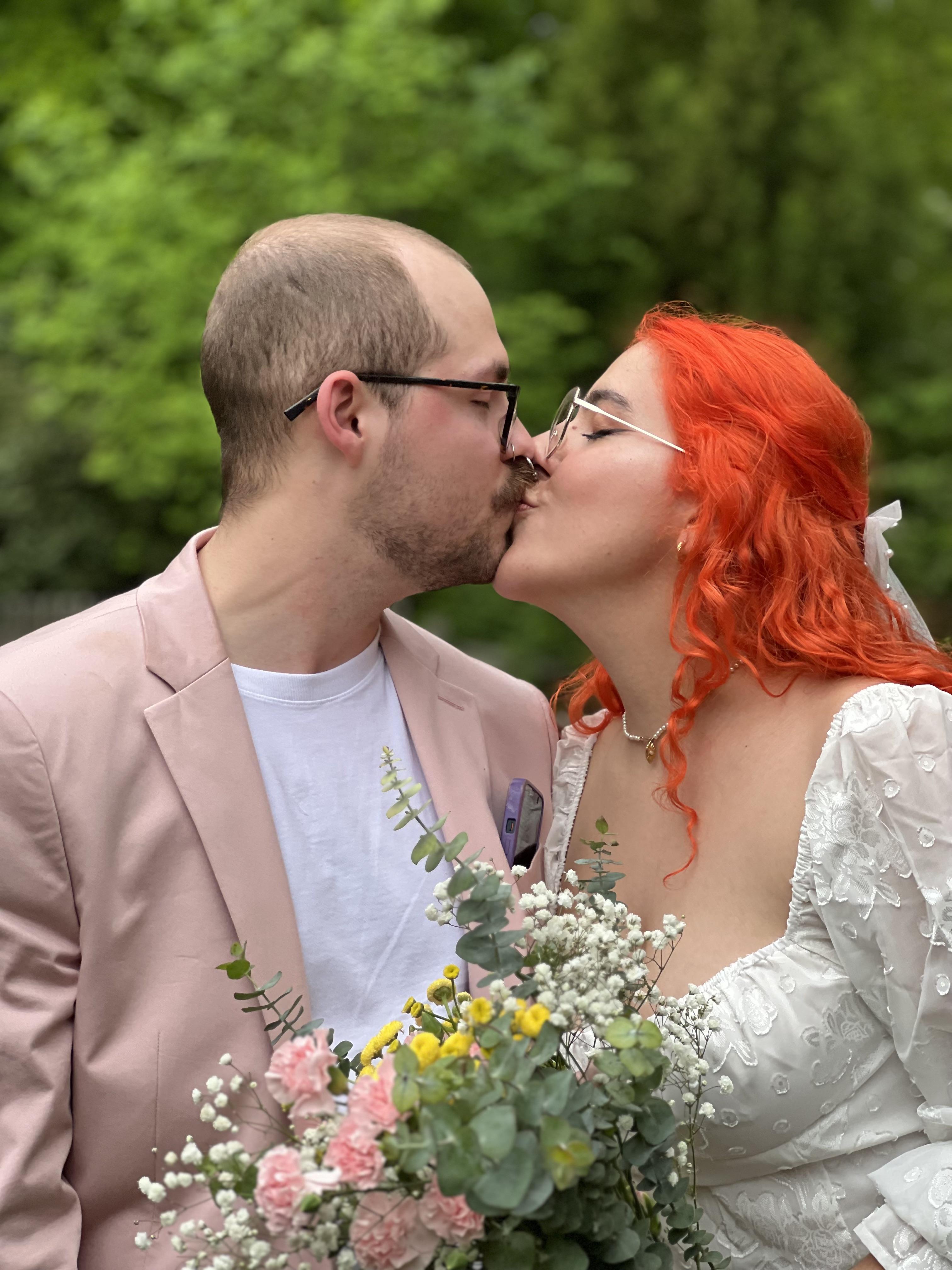 The Wedding Website of Camila Santamaria and Dakota Grogan