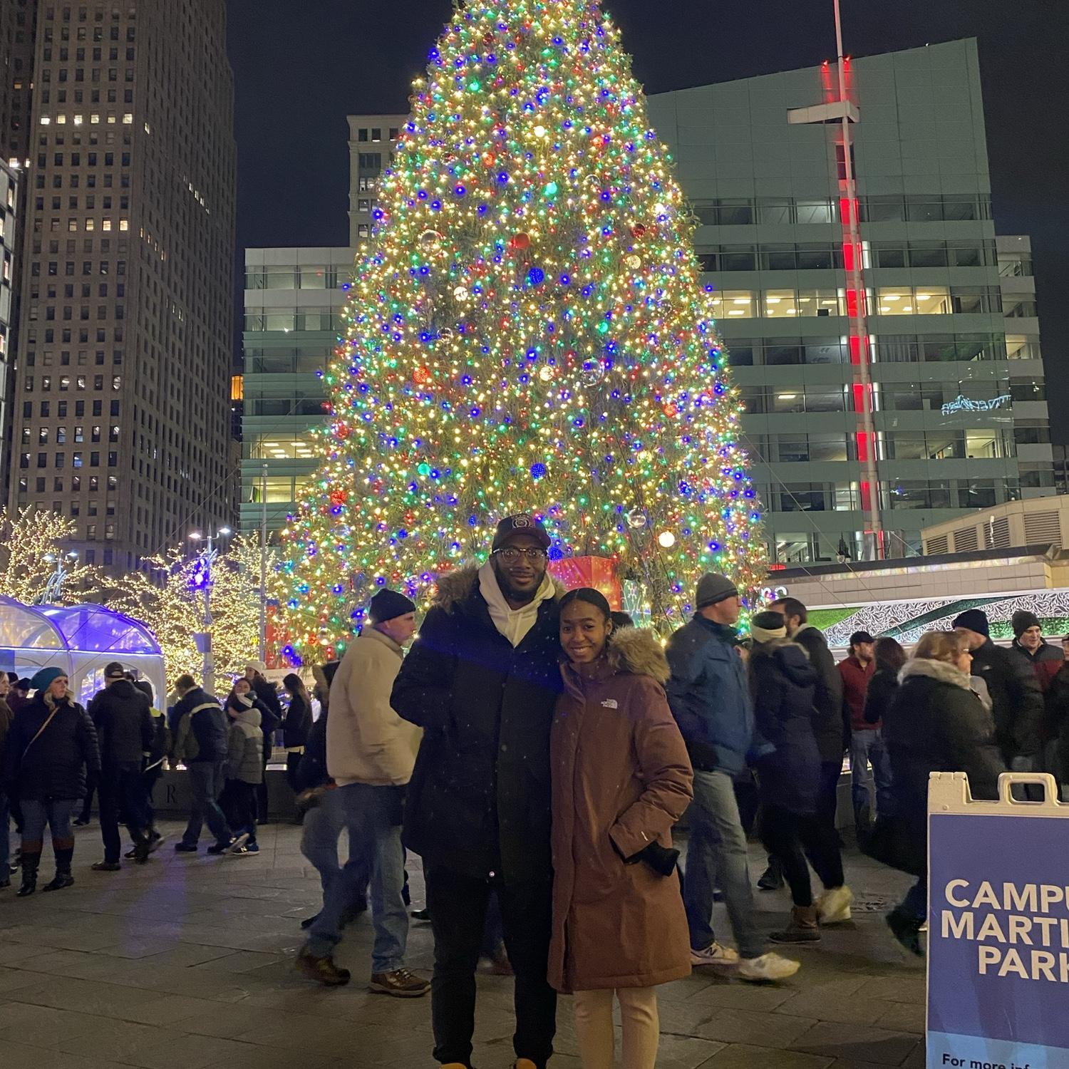 12/2021- Christmas time at Campus Martius