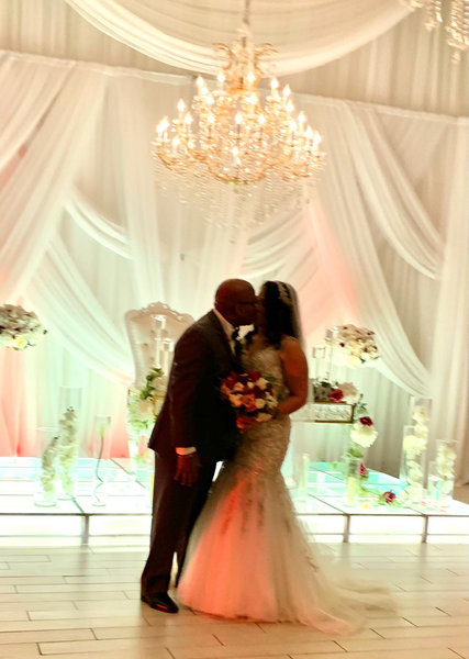 Ana Sorto and Alan Cole's Wedding Website