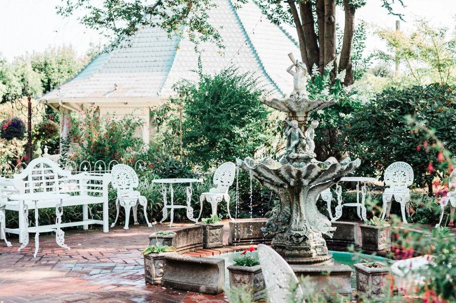 The Wedding Website of Rachel Pence and Alex Broder