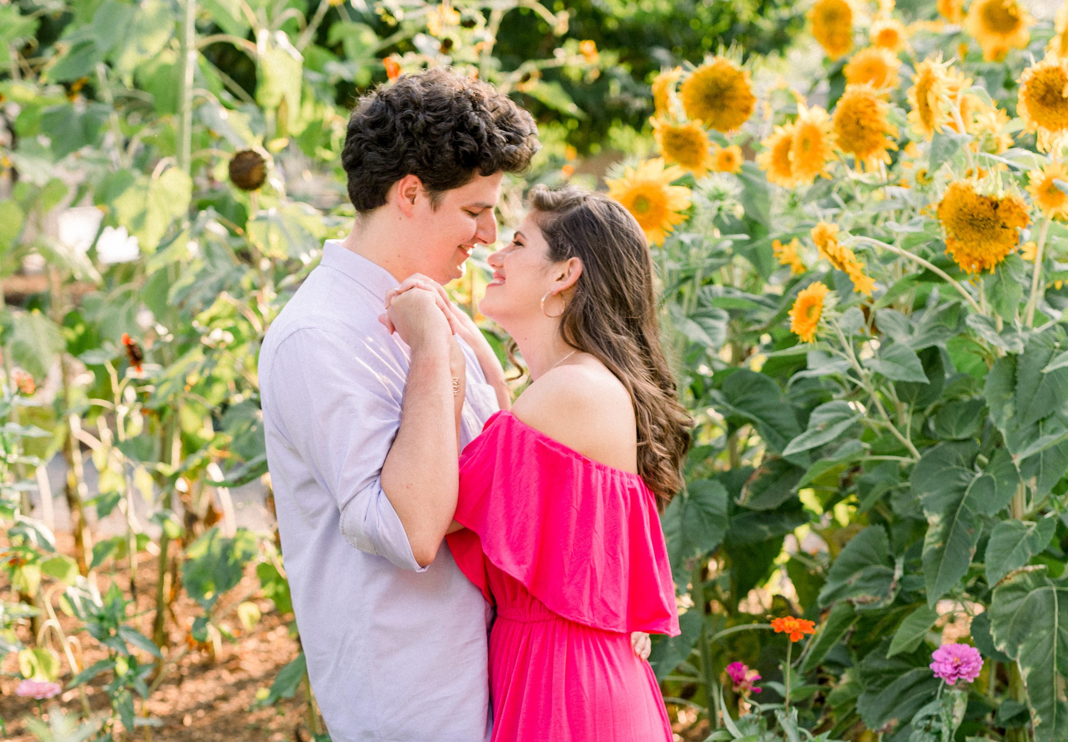 The Wedding Website of Sophia DeBerry and Ian Hampson