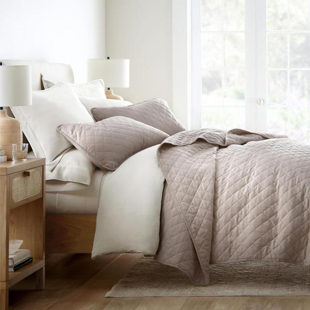 Stripes Floral and Diamonds Quilted Coverlet Set With Shams - Becky Cameron, Full/Queen, Diamond Stitch / Latte