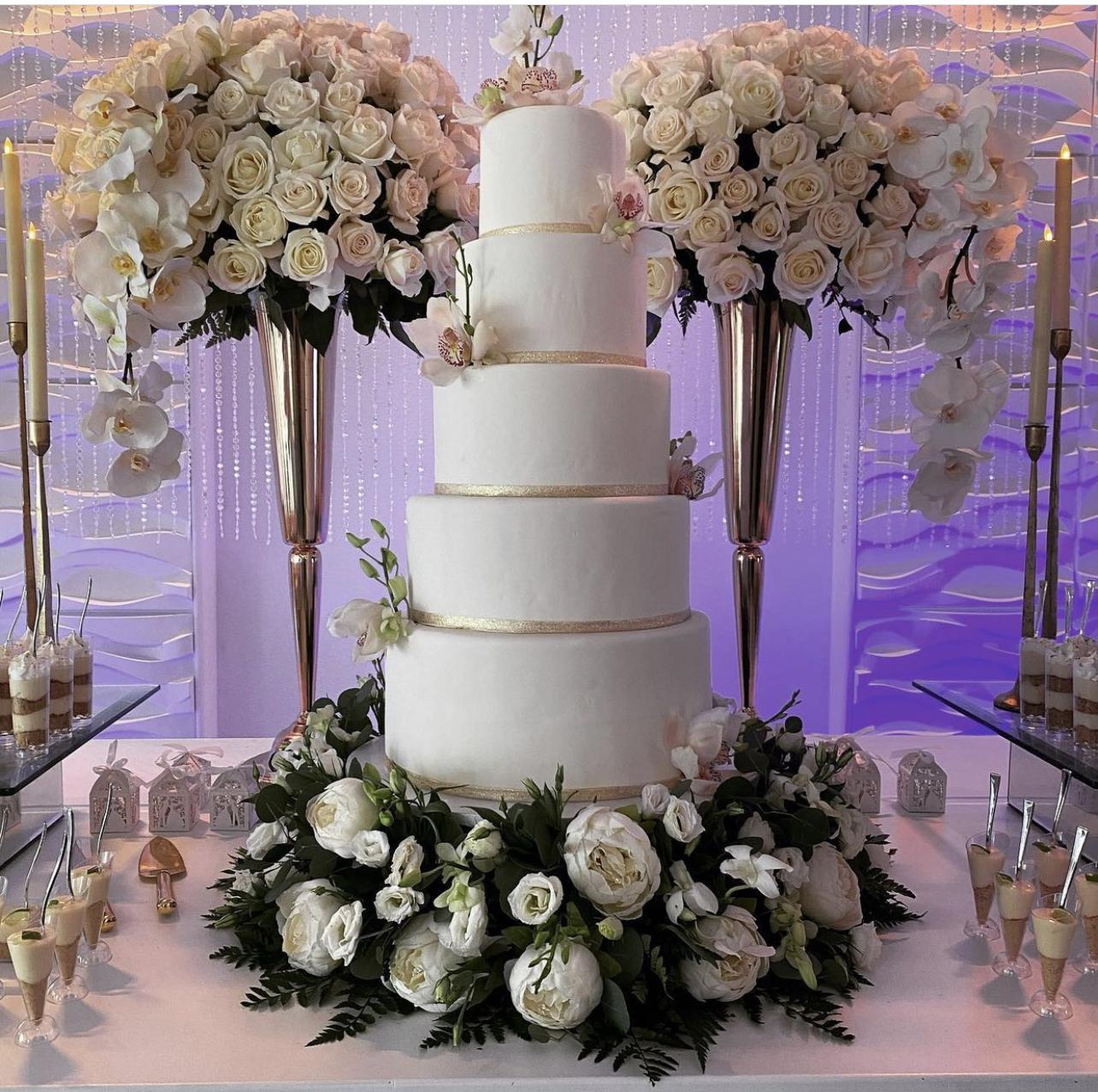The Wedding Website of Delfina Torres and Javier Adames