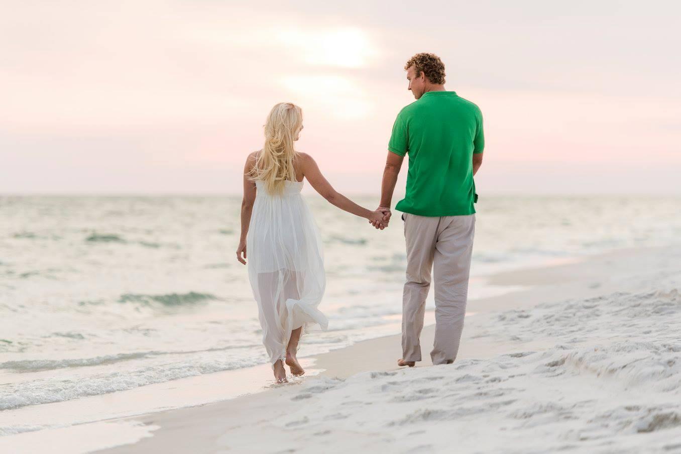 The Wedding Website of Liz Tringas and Andrew Edwards