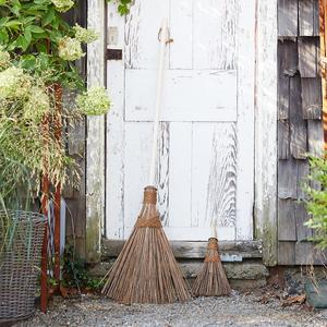 Coconut Outdoor Whisk Broom