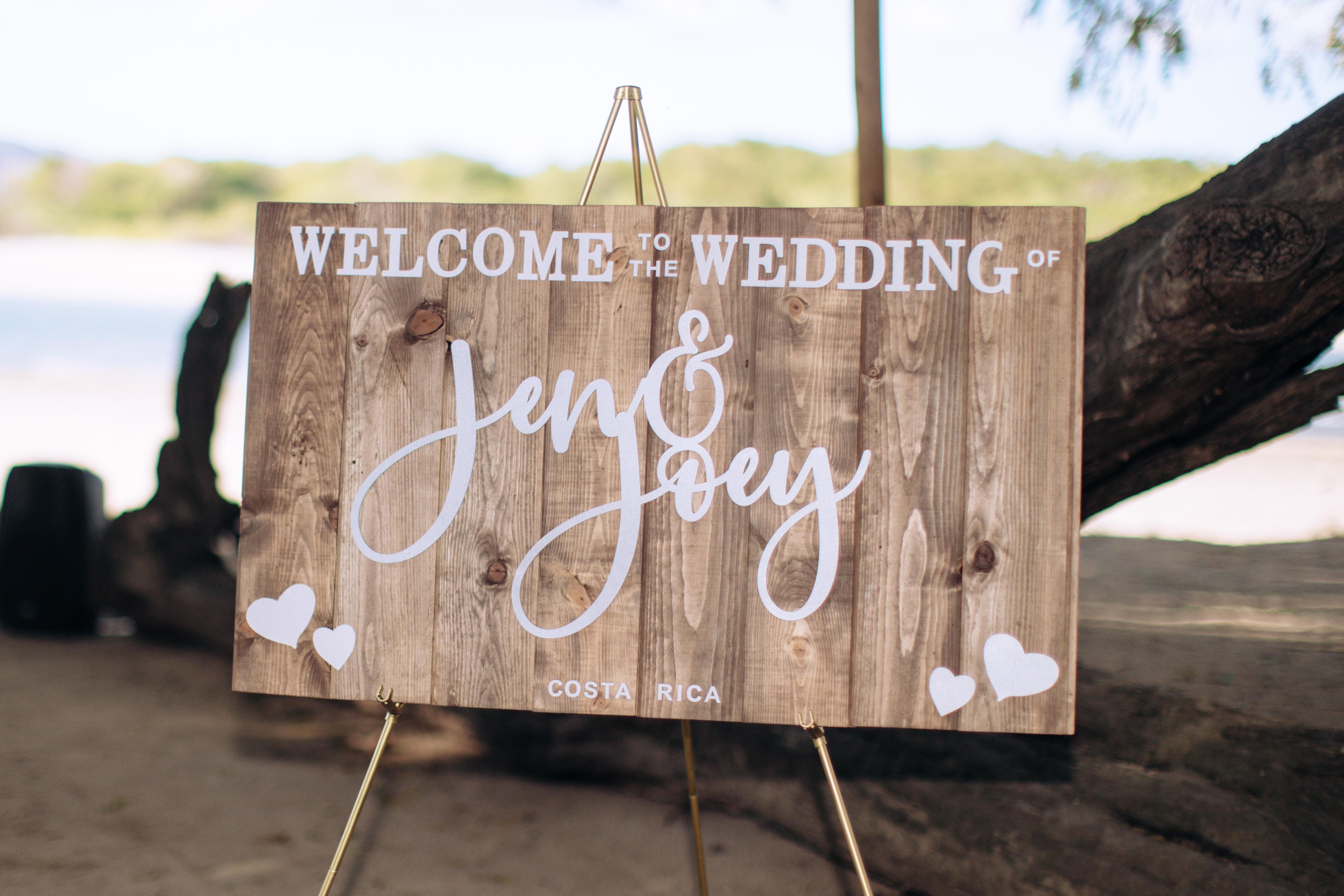 The Wedding Website of Jen Ross and Joey DiPetrillo