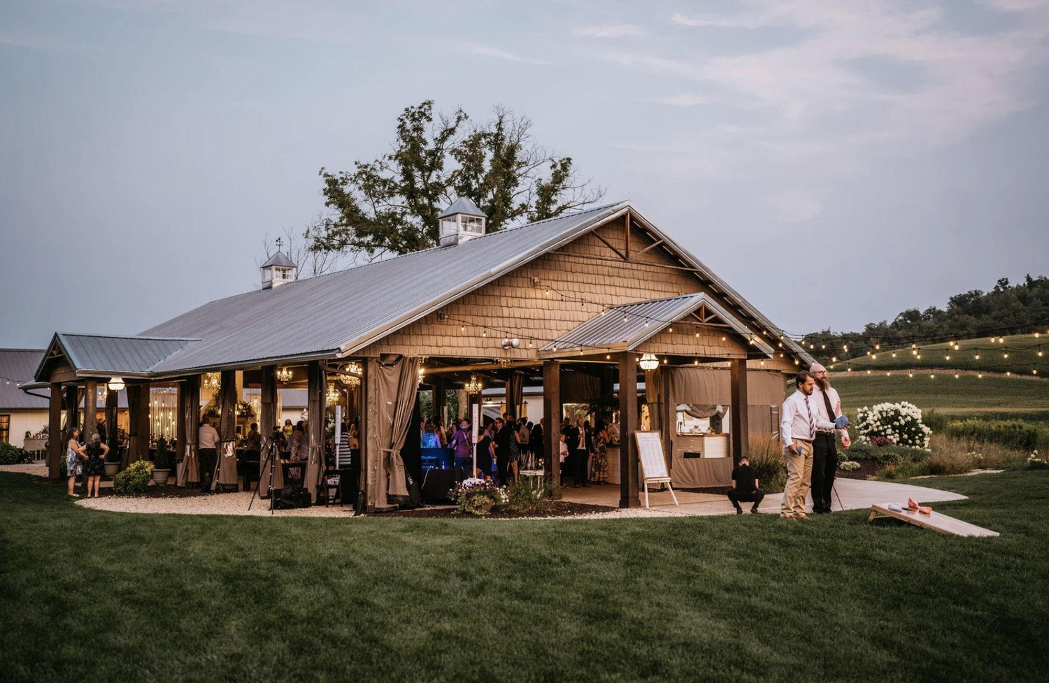 The Wedding Website of Elivia Holmberg and Wyatt Becker