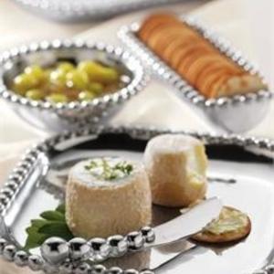 Pearled Cracker Caddy