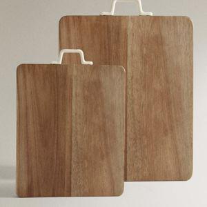 WOODEN KITCHEN CUTTING BOARD