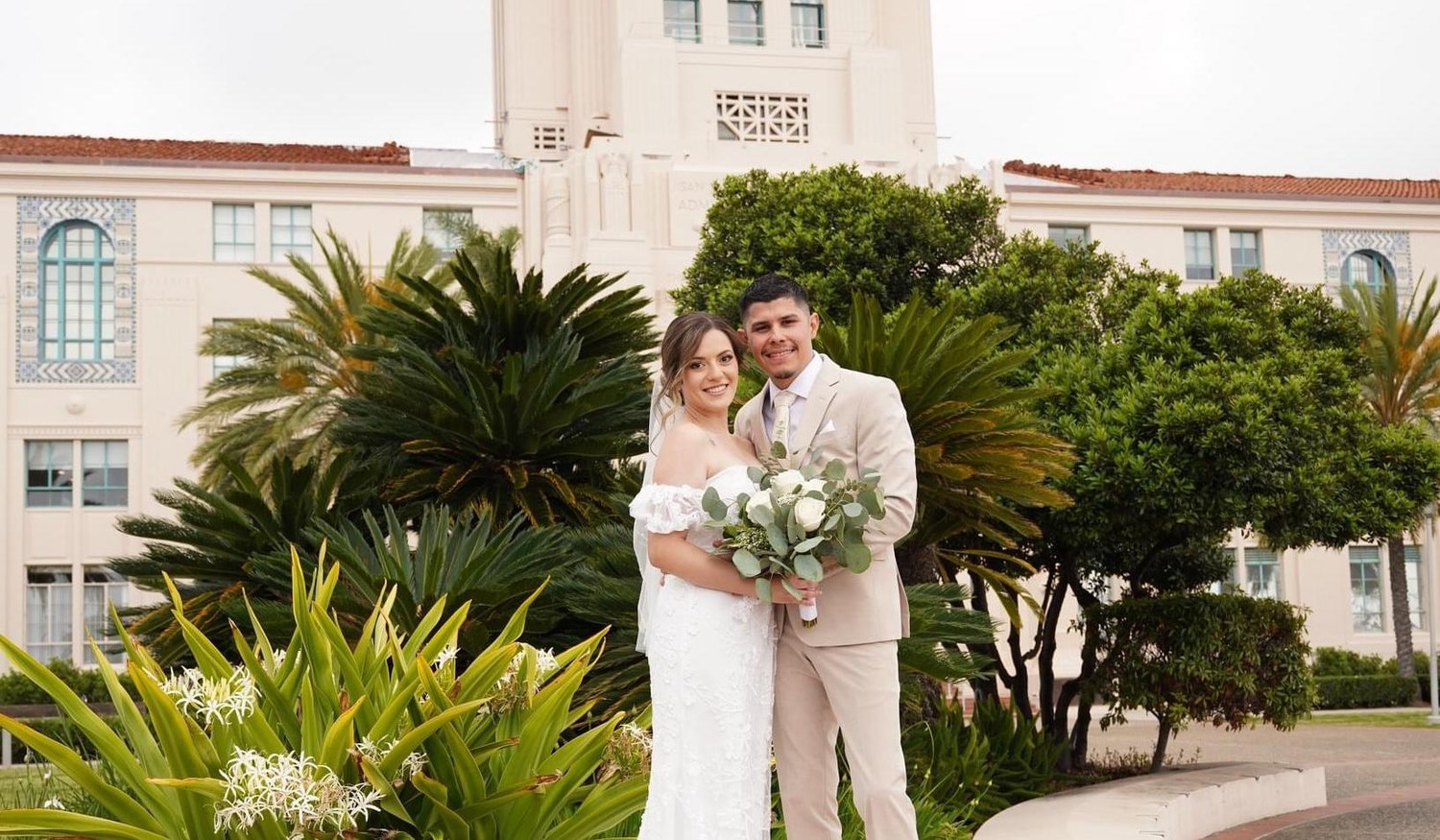 The Wedding Website of Maleny Acuña and Cesar Acuña