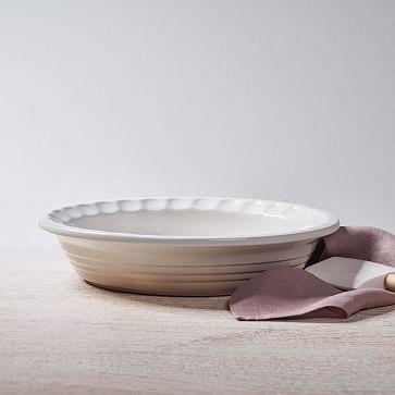 Le Creuset Pie Dish