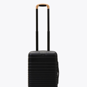 BÉIS 'The Carry-On Roller' in Black - 21" Carry On Rolling Luggage & Suitcase