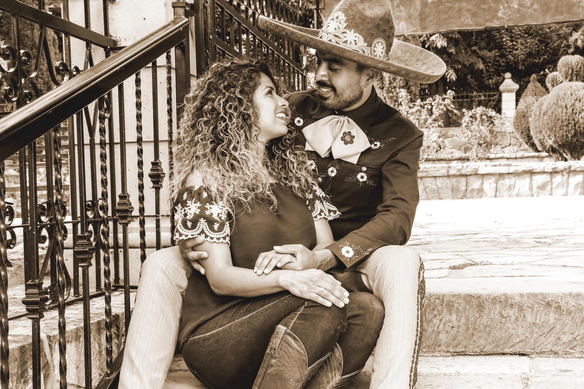 The Wedding Website of Claudia González and Adrián Félix