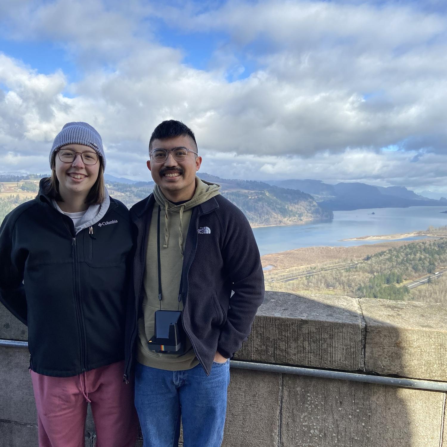 A little trip up to visit Grandpa Jim in Portland, and he took us to see the Columbia River Gorge!
