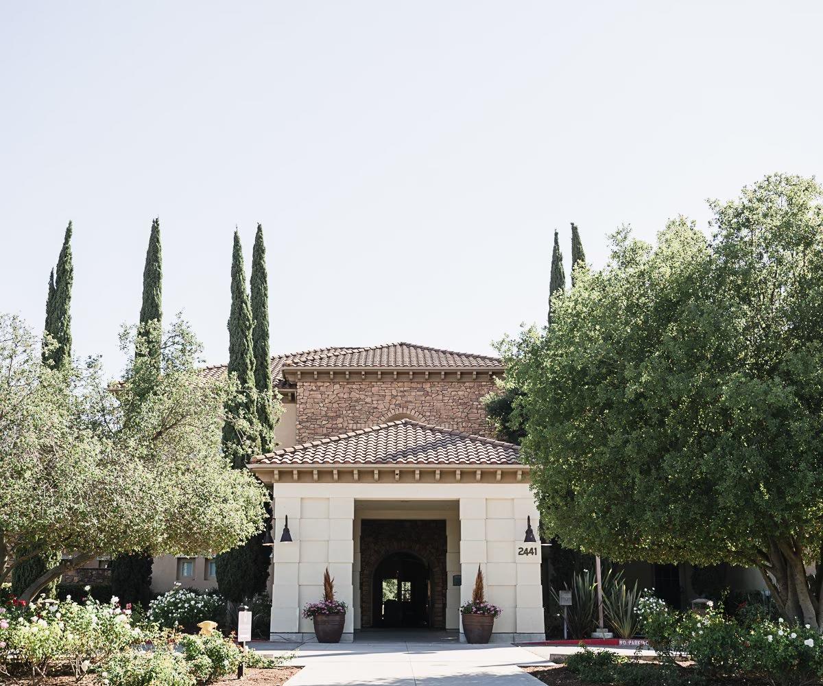 The Wedding Website of Nicole Bunnell and Evan Raiff