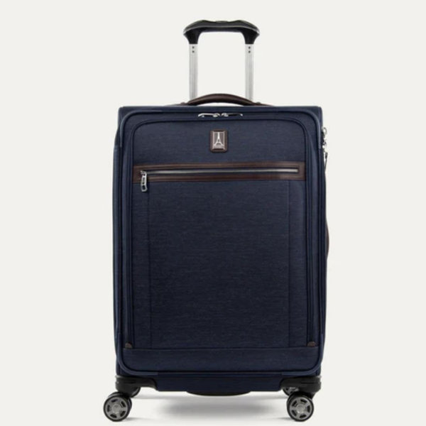 Platinum® Elite Medium Check-In Spinner - True Navy