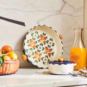 Valencia Stoneware Pie Dish