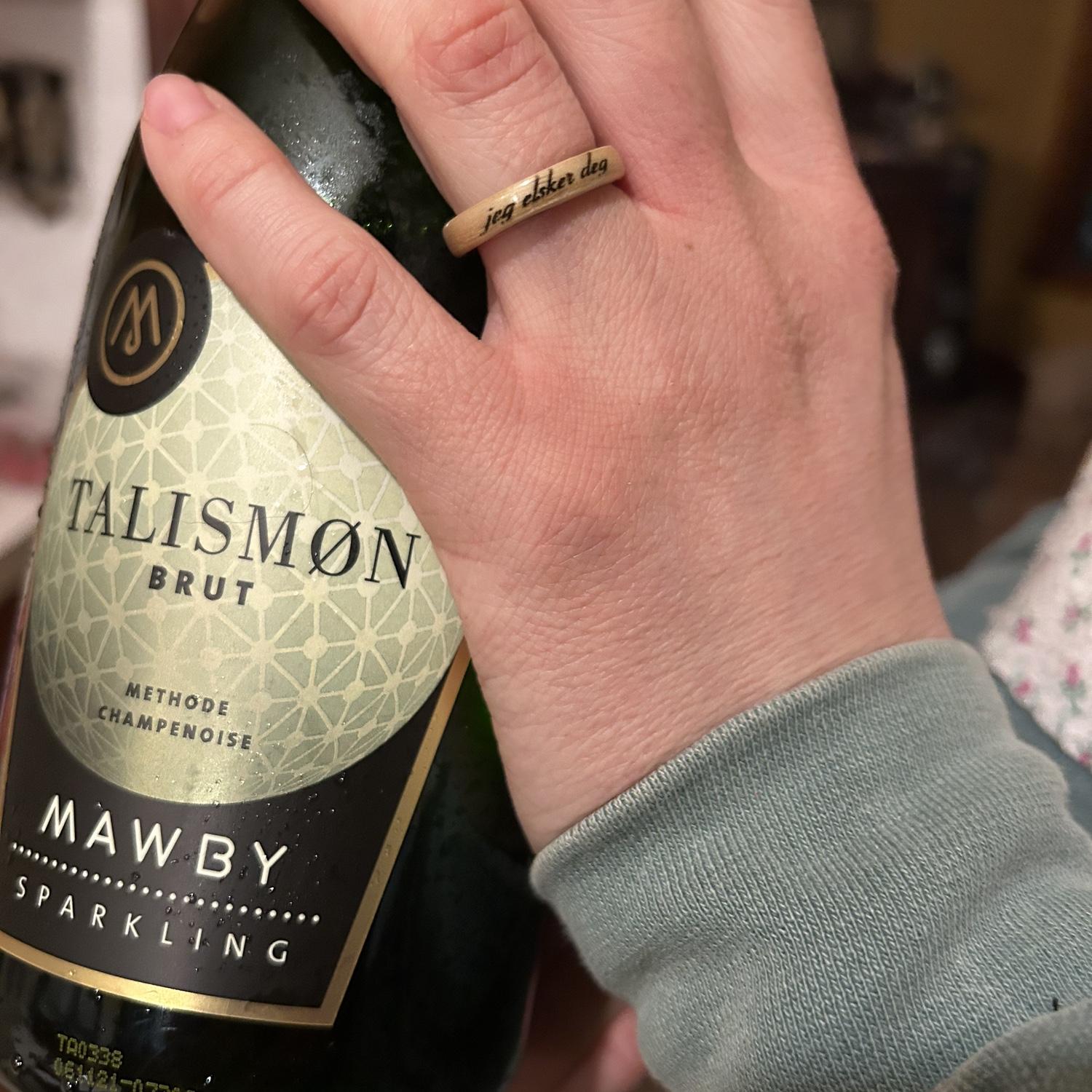 Engagement day bubbles