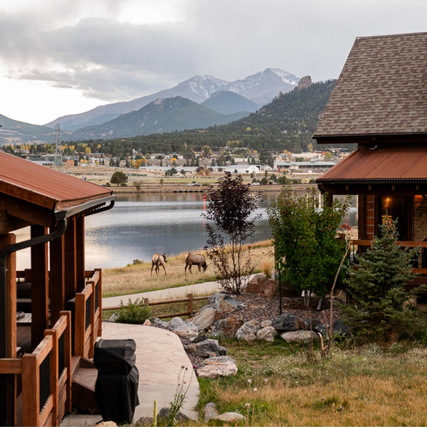 3-nights stay at Rocky Mountains