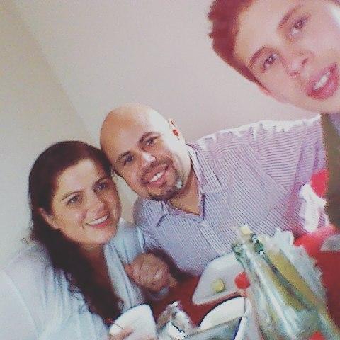 7 de diciembre del 2015. Desayunando en los tacos mañaneros La #1 y conviviendo por primera ocasión con Noé Jr.
