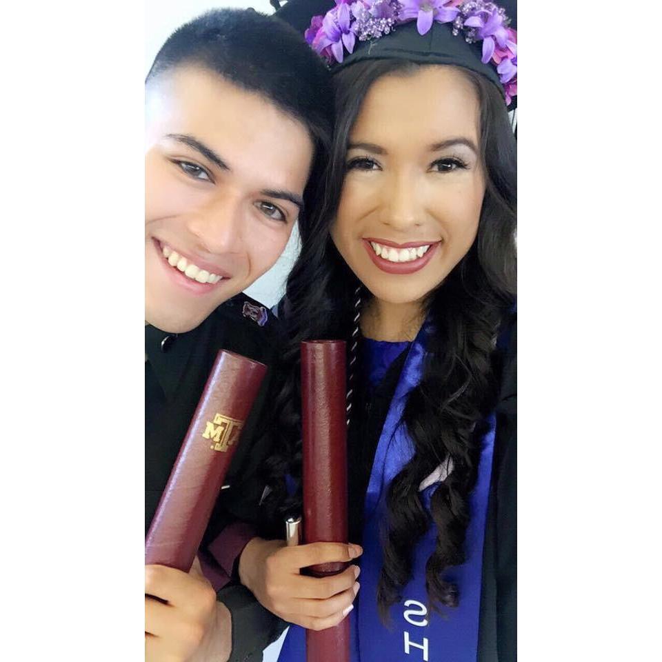 May 13th 2017
Graduated two Industrial Engineers after long study nights and pushing each other forward