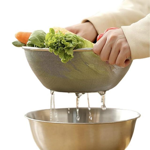 Colander and Bowl, Upgrade 4-Qt Large Capacity Deep Mixing Bowl, Professional Kitchen Microporous Strainer For Washing Rice, Pasta And Small Grains. Premium Stainless Steel Kitchen Utensils