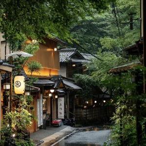 Hotels in Tokyo & Kyoto