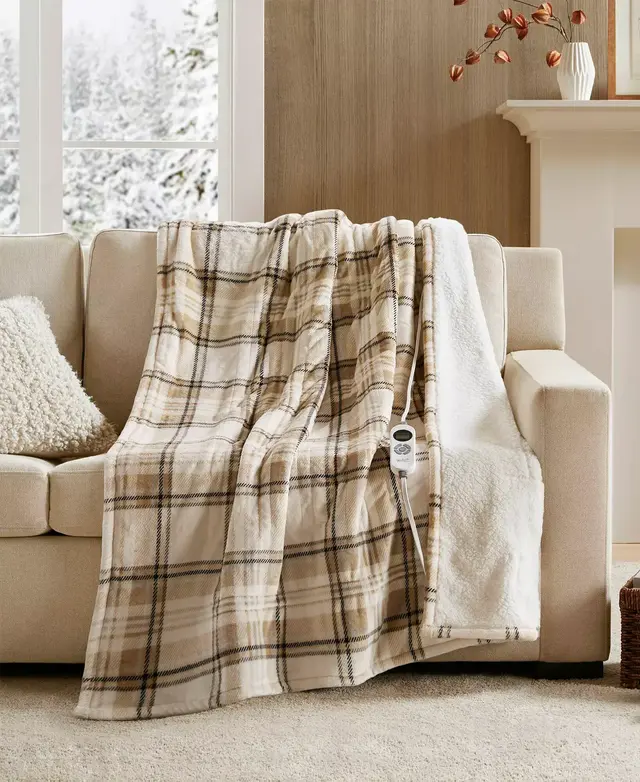 Woolrich Print Plush to Sherpa Heated Throw, 50" x 60"