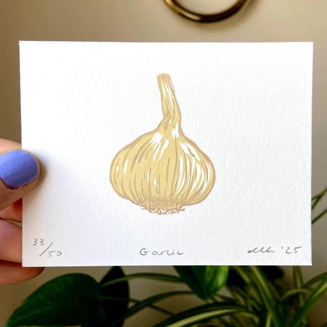 Garlic Block Print | Farmers Market | Vegetable Print | Produce Linocut Print | Garlic Linocut | Food Art | Kitchen Art