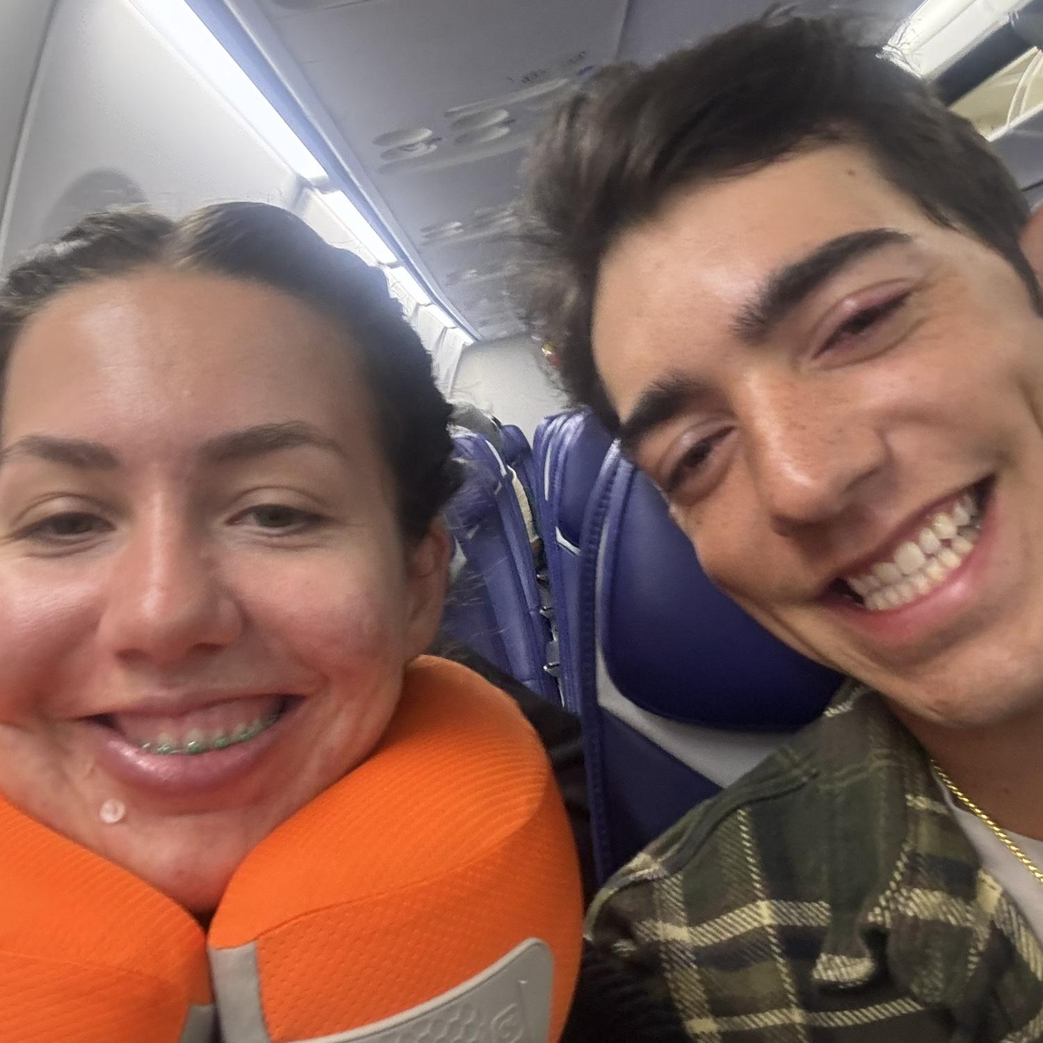 First time on a plane together ✈️ 🫶🏼
