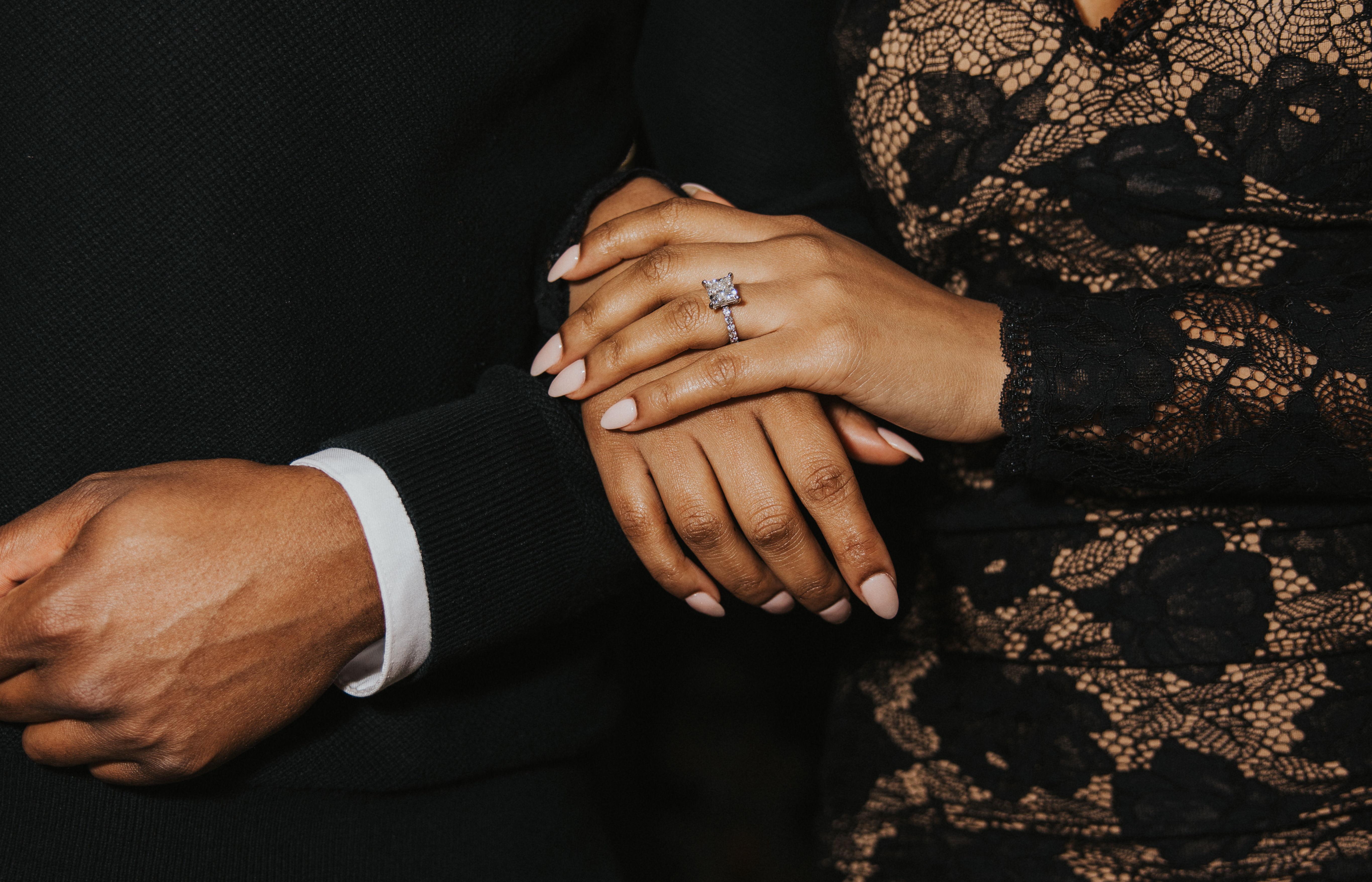 The Wedding Website of Taylor Turner and Hasani Hayden