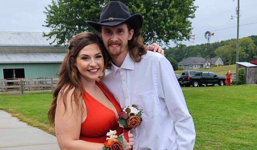 The Wedding Website of Kevin Knox and Kayla Carnell