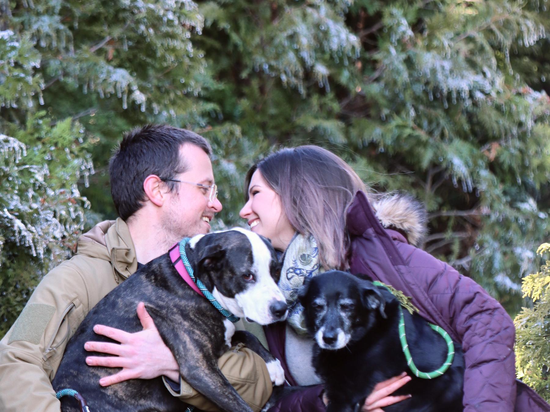 The Wedding Website of Veronica Lang and Travis Pratt