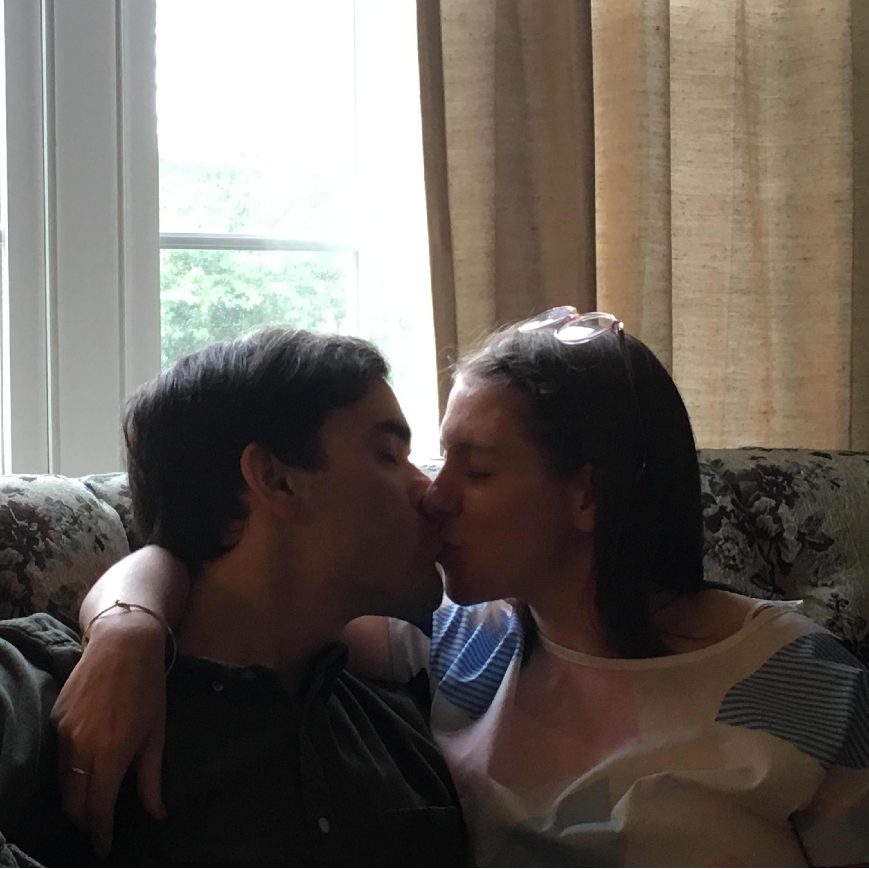Besos (kisses)! May 2019