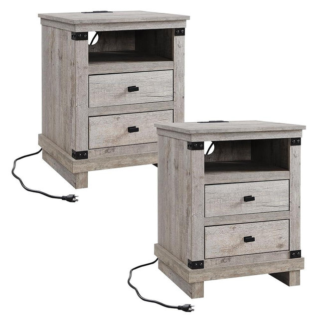 Farmhouse Nightstand Set of 2 with Charging Station, 18" Rustic Night Stand with 2 Storage Drawers, Wood End Table for Bedroom, Living Room, Light Rustic Oak