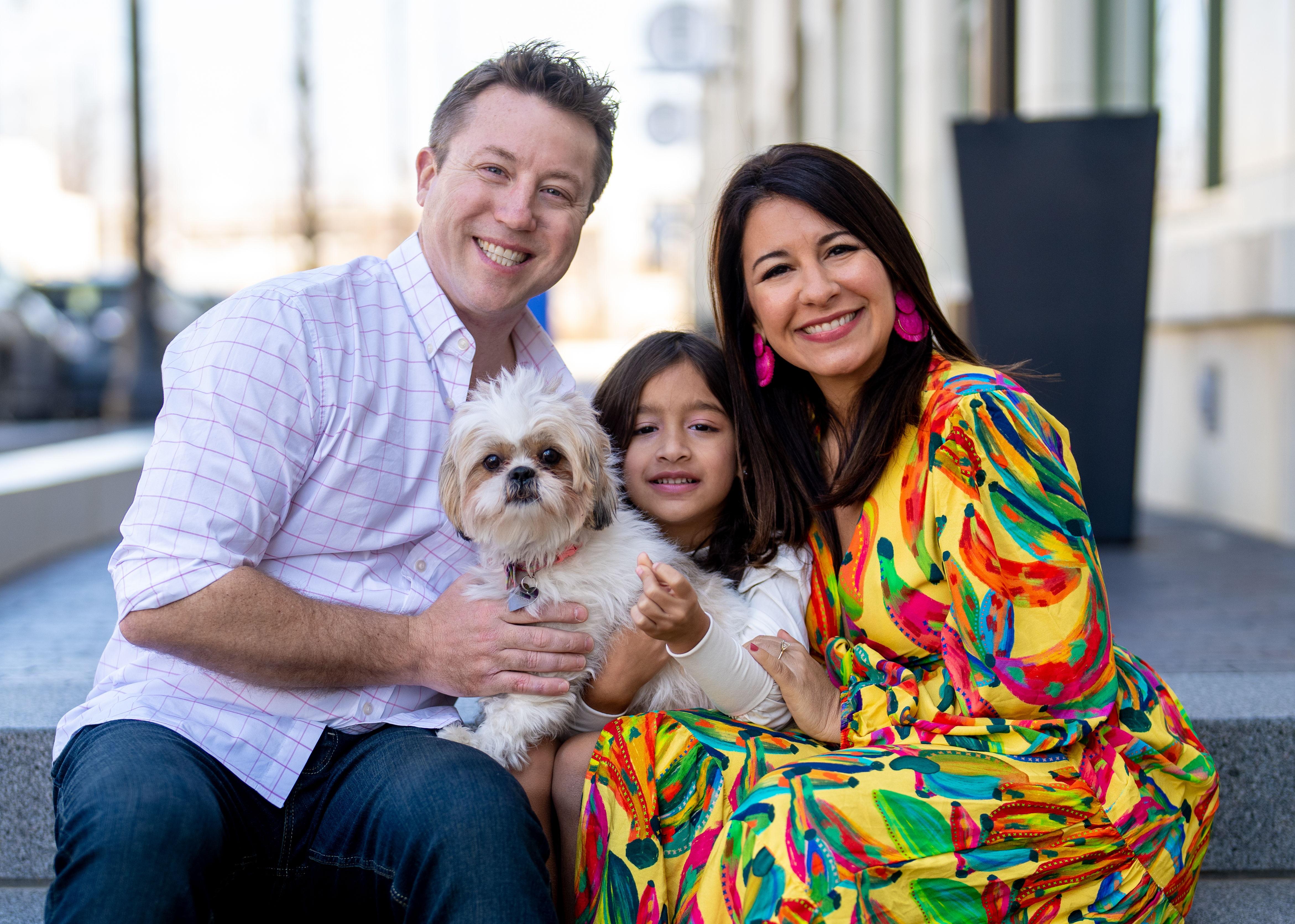 The Wedding Website of Claudia Nascimento and Adam Stephenson