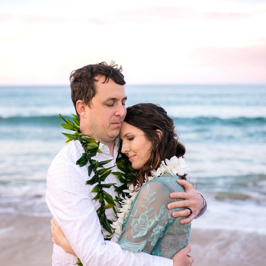 Kauai Elopement - photo by Harneet Bajwa