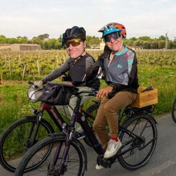 Bordeaux Vineyard Bike Tour