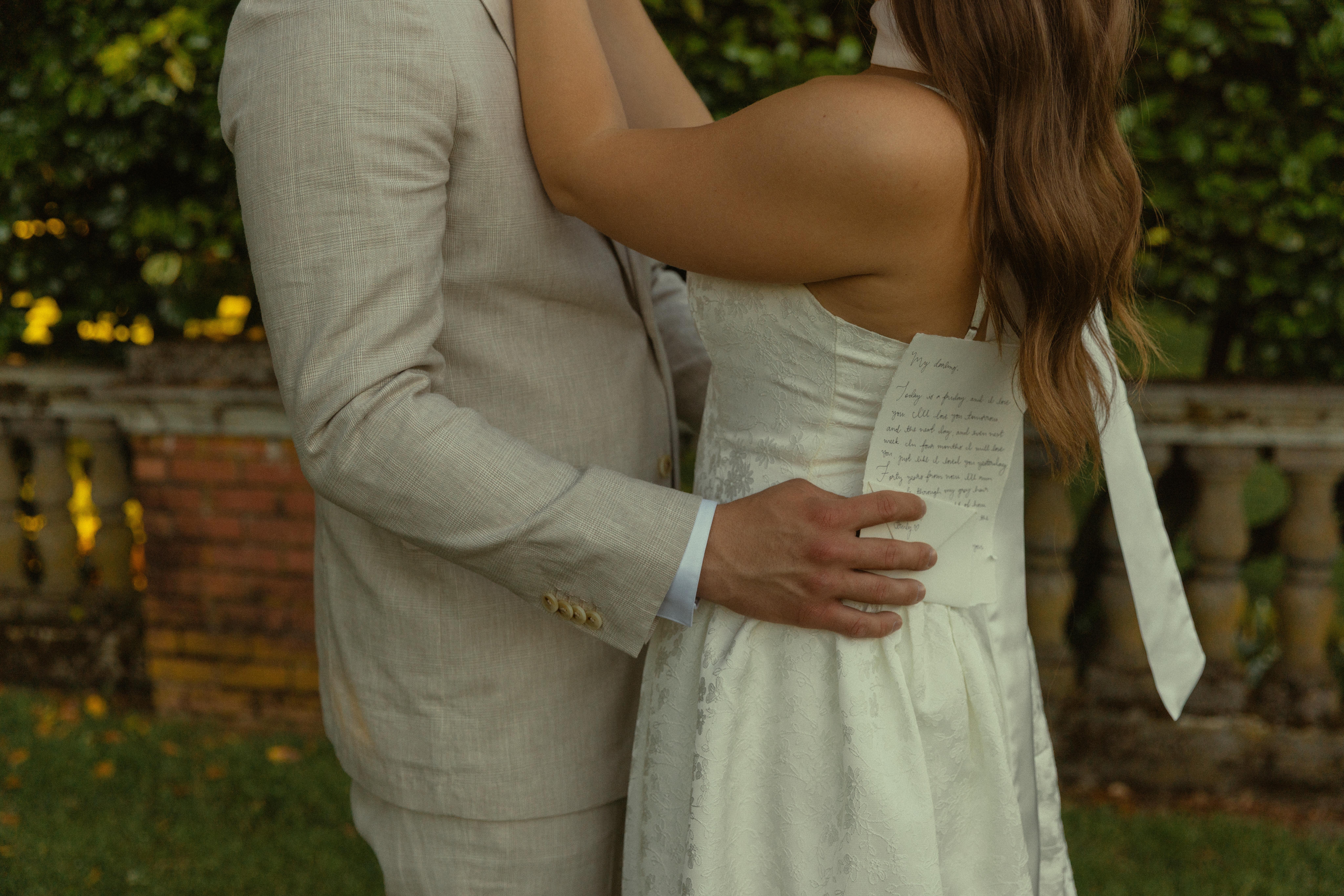 The Wedding Website of Anna Naumets and Orest Zhelnovakov
