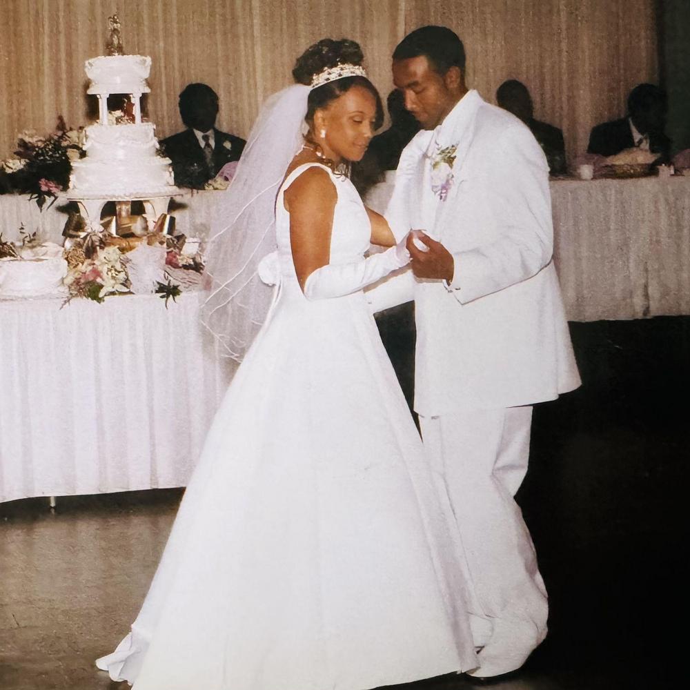 Arelis Gomes and Edward Gomes' Wedding Website