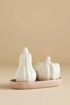 Cindy Pumpkin Salt & Pepper Shakers