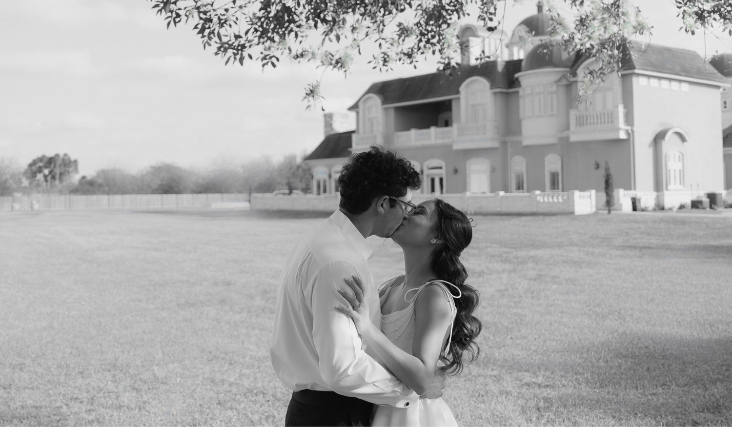 The Wedding Website of Alejandra Elizama and Julian Mora