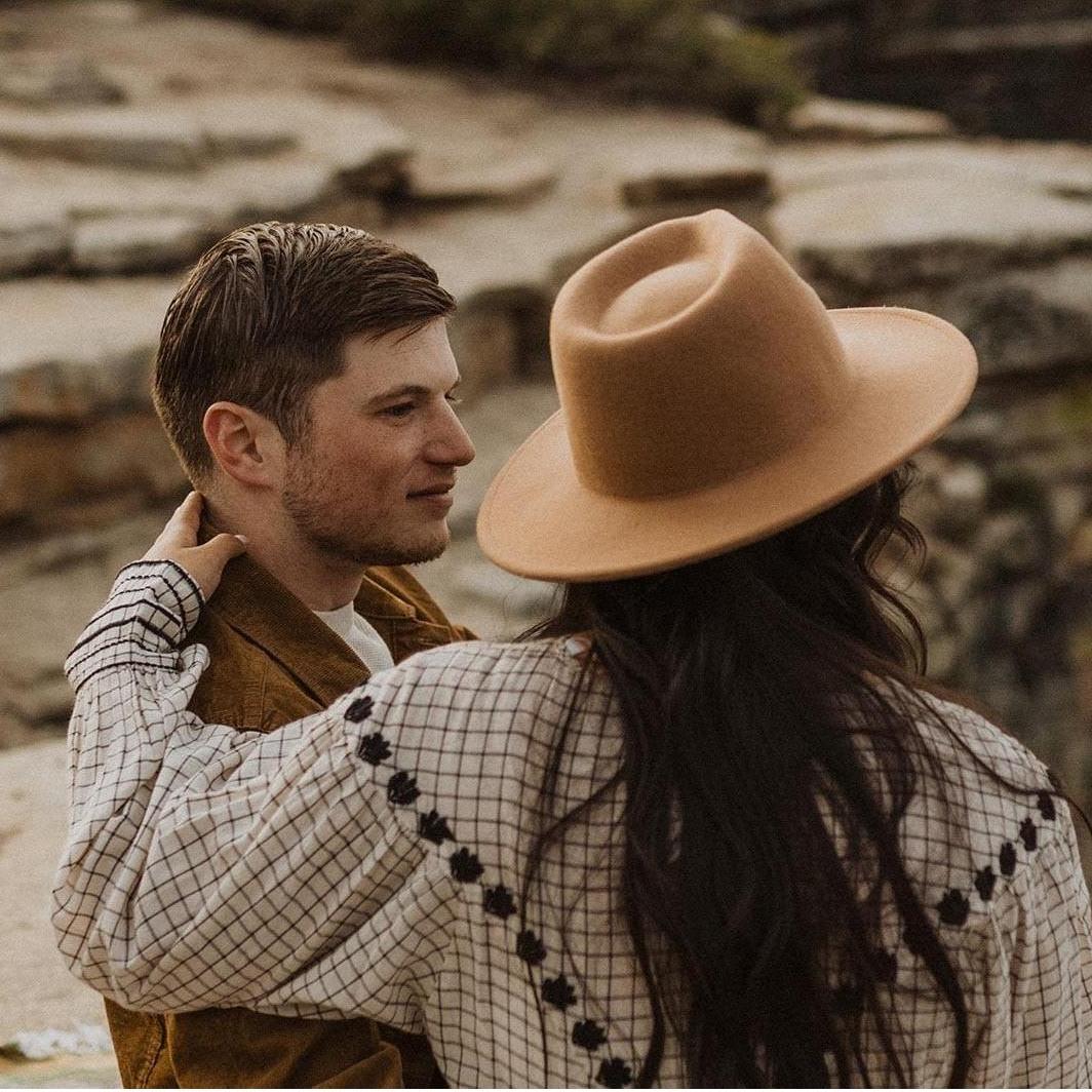 Engagement photos in Yosemite