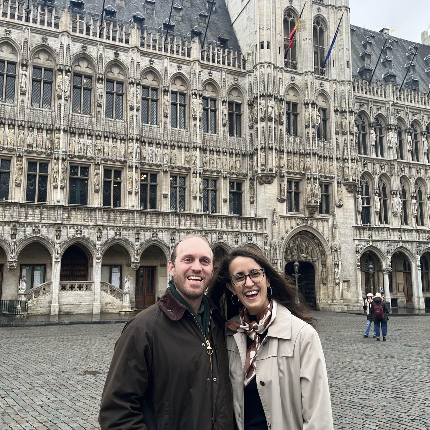 Long walks (our favorite) in Brussels!